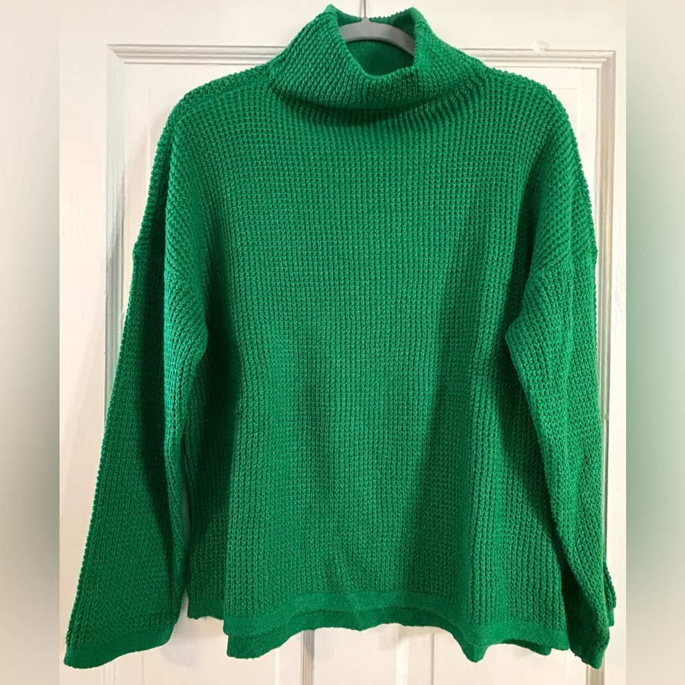 J. Jill Vibrant Green Cowl Neck Sweater